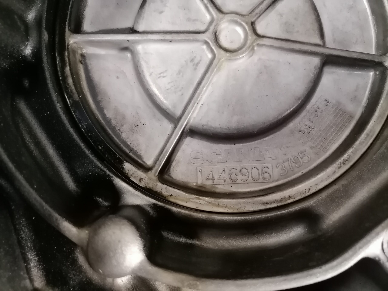 Scania Flywheel housing 1457023 - Vliegwiel voor Vrachtwagen: afbeelding 3 Scania Flywheel housing 1457023 - Vliegwiel voor Vrachtwagen: afbeelding 3