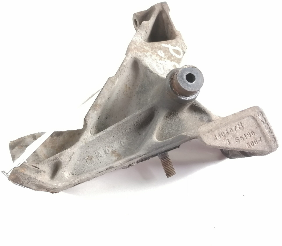 Scania Front bumper carrier 1404478 - Bumper voor Vrachtwagen: afbeelding 1 Scania Front bumper carrier 1404478 - Bumper voor Vrachtwagen: afbeelding 1