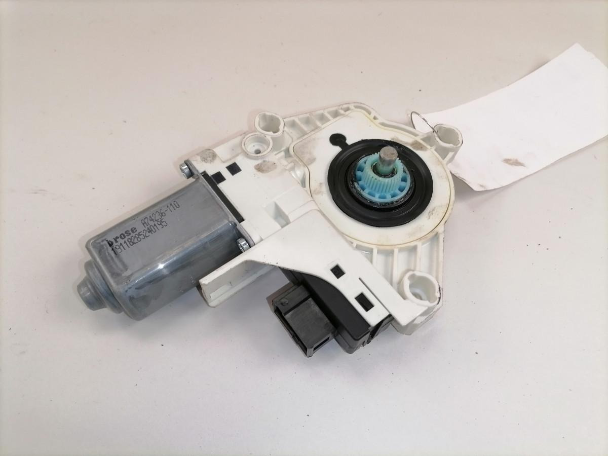 Scania Glass lift 2076265 - Raam en onderdelen voor Vrachtwagen: afbeelding 4 Scania Glass lift 2076265 - Raam en onderdelen voor Vrachtwagen: afbeelding 4