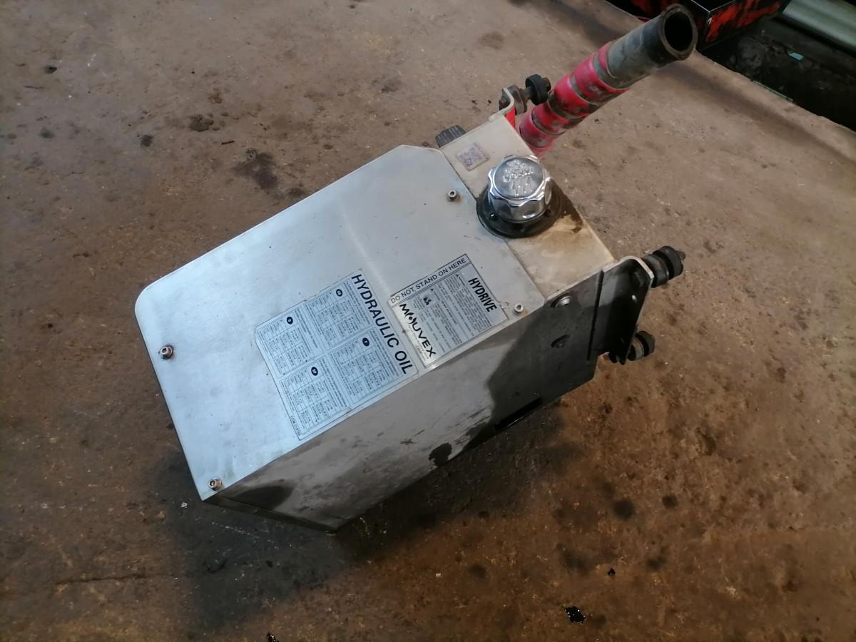 Scania Hydrulic oil cooler - Hydrauliektank voor Vrachtwagen: afbeelding 4 Scania Hydrulic oil cooler - Hydrauliektank voor Vrachtwagen: afbeelding 4