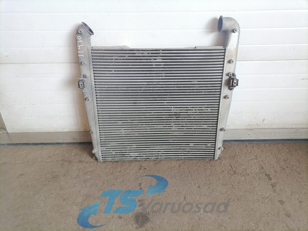 Scania Intercooler radiator DASC001TT - Intercooler voor Vrachtwagen: afbeelding 2 Scania Intercooler radiator DASC001TT - Intercooler voor Vrachtwagen: afbeelding 2
