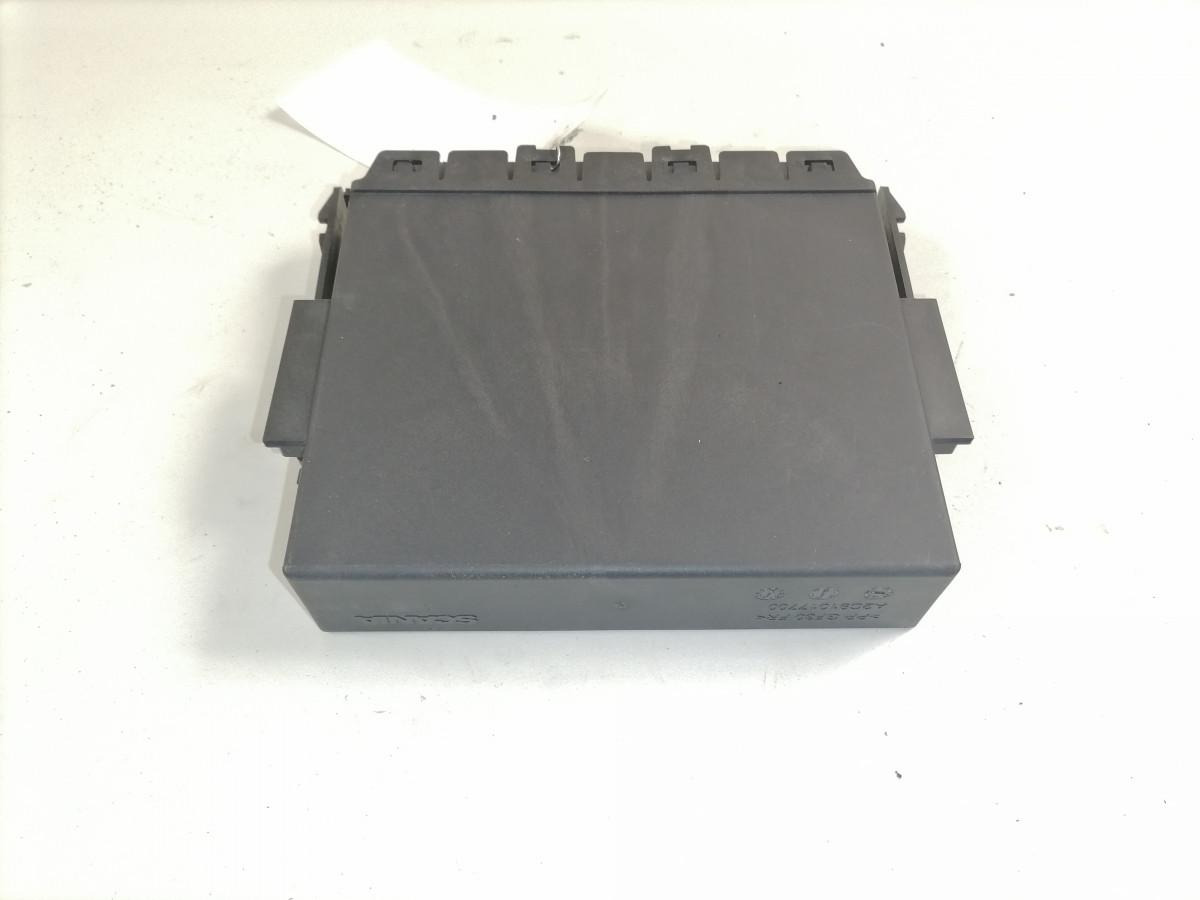 Scania Juhtplokk, COO8 2839593 - ECU voor Vrachtwagen: afbeelding 2 Scania Juhtplokk, COO8 2839593 - ECU voor Vrachtwagen: afbeelding 2