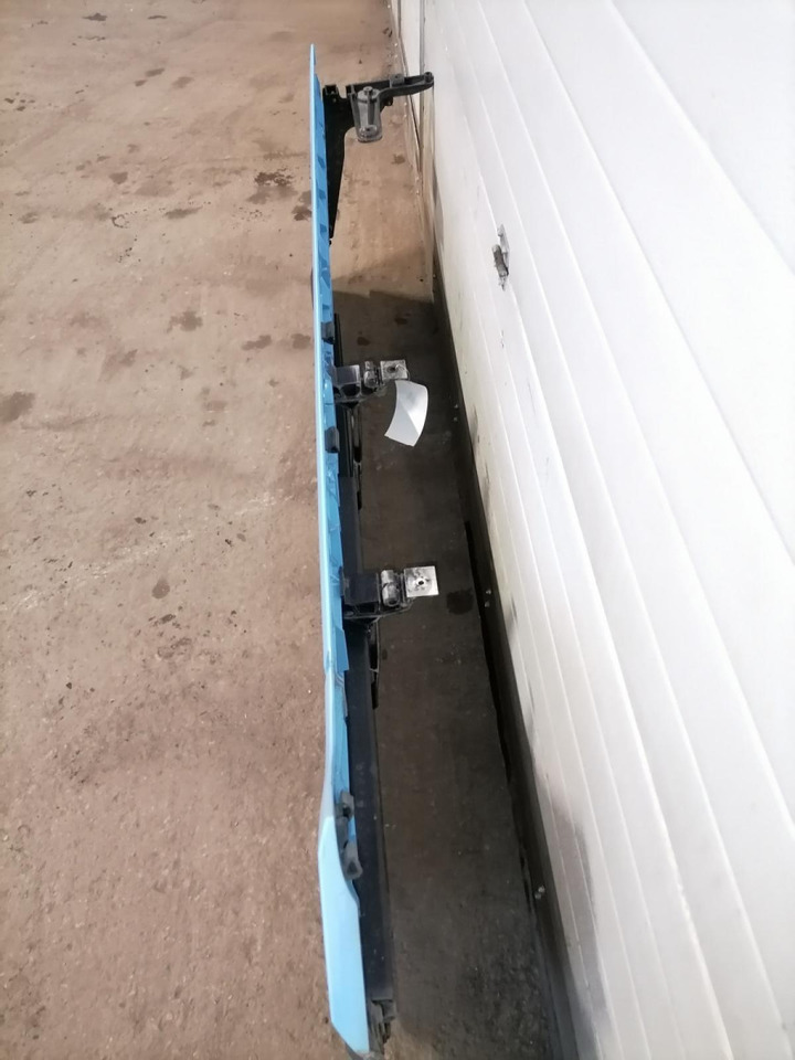Scania Kabiini tuulesuunaja, parem külg 2978956 - Aerokit/ Spoiler voor Vrachtwagen: afbeelding 2 Scania Kabiini tuulesuunaja, parem külg 2978956 - Aerokit/ Spoiler voor Vrachtwagen: afbeelding 2