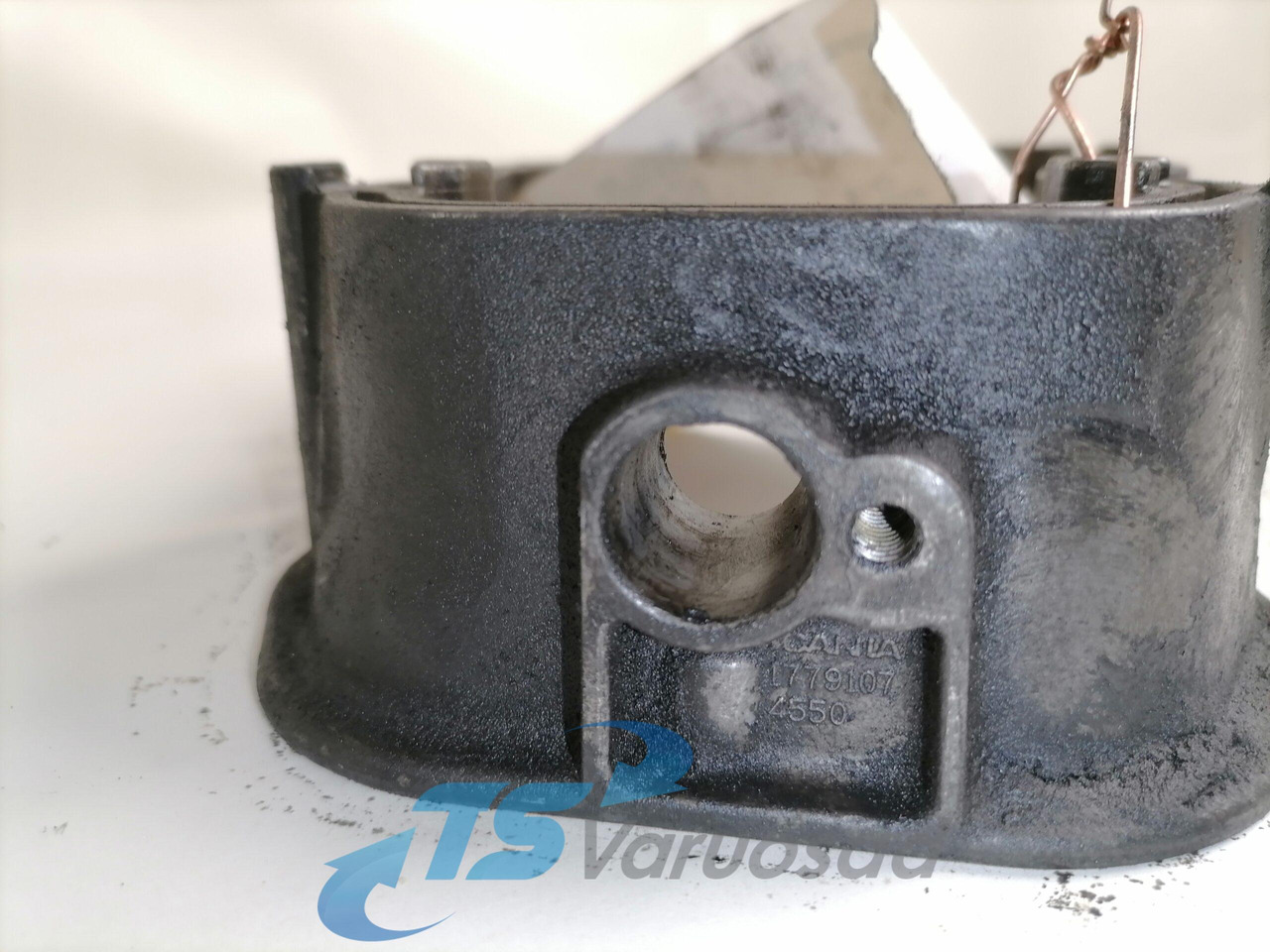 Scania Ladder frame 1779107 - Cilinderkop voor Vrachtwagen: afbeelding 3 Scania Ladder frame 1779107 - Cilinderkop voor Vrachtwagen: afbeelding 3