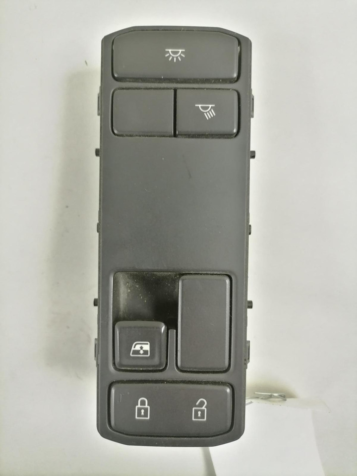 Scania Lüliti, klaasitõstuk 2569030 - Cabine voor Vrachtwagen: afbeelding 3 Scania Lüliti, klaasitõstuk 2569030 - Cabine voor Vrachtwagen: afbeelding 3