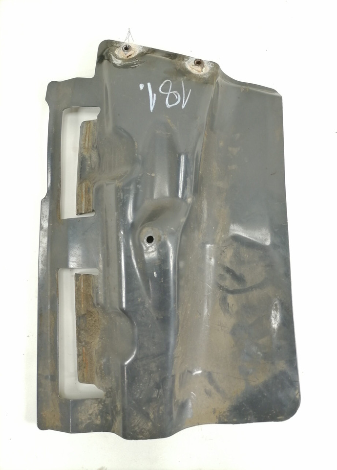 Scania Mudguard 1482415 - Universeel onderdeel voor Vrachtwagen: afbeelding 2 Scania Mudguard 1482415 - Universeel onderdeel voor Vrachtwagen: afbeelding 2