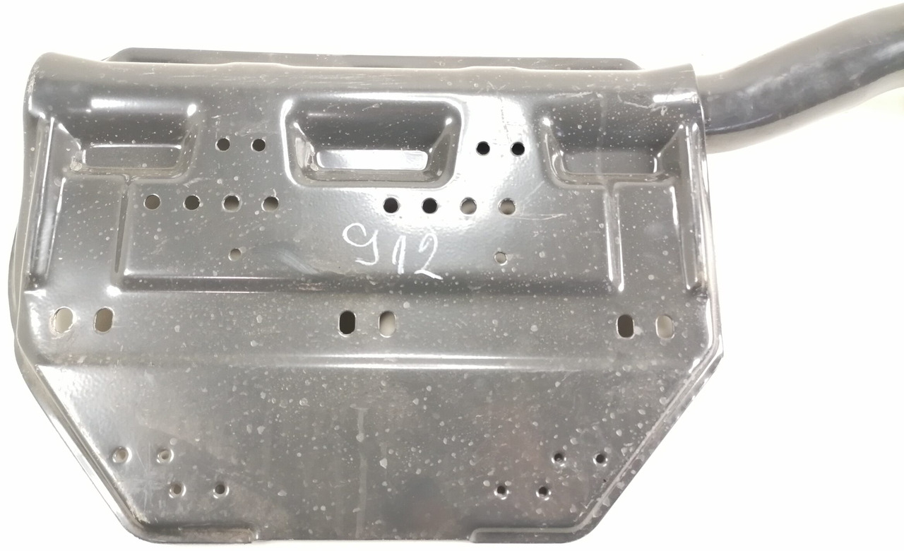 Scania Mudguard bracket 1721893 - Universeel onderdeel voor Vrachtwagen: afbeelding 2 Scania Mudguard bracket 1721893 - Universeel onderdeel voor Vrachtwagen: afbeelding 2