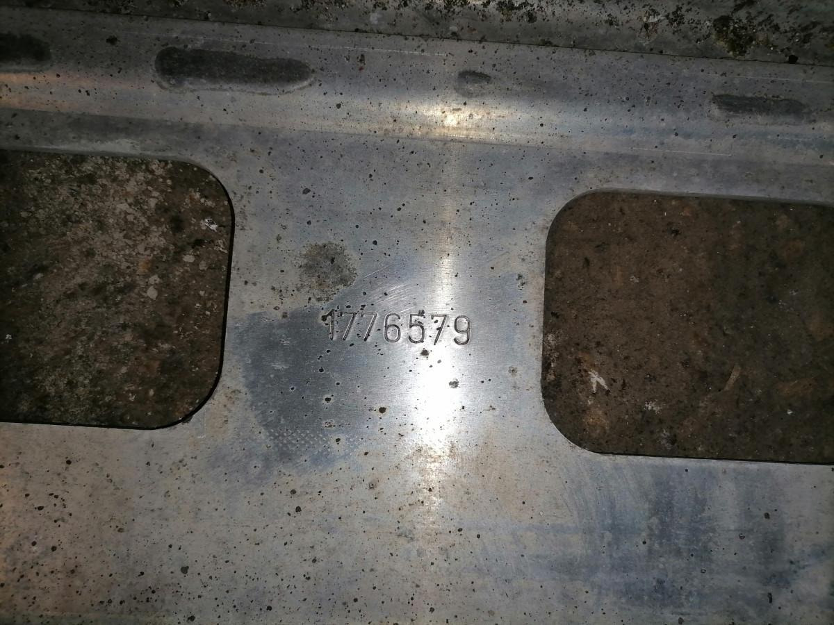 Scania Muffler cover 1776579 - Geluiddemper voor Vrachtwagen: afbeelding 5 Scania Muffler cover 1776579 - Geluiddemper voor Vrachtwagen: afbeelding 5