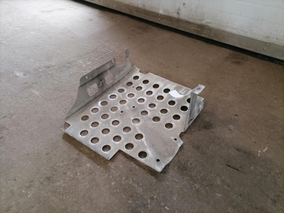 Scania Muffler cover 1783189 - Geluiddemper voor Vrachtwagen: afbeelding 3 Scania Muffler cover 1783189 - Geluiddemper voor Vrachtwagen: afbeelding 3