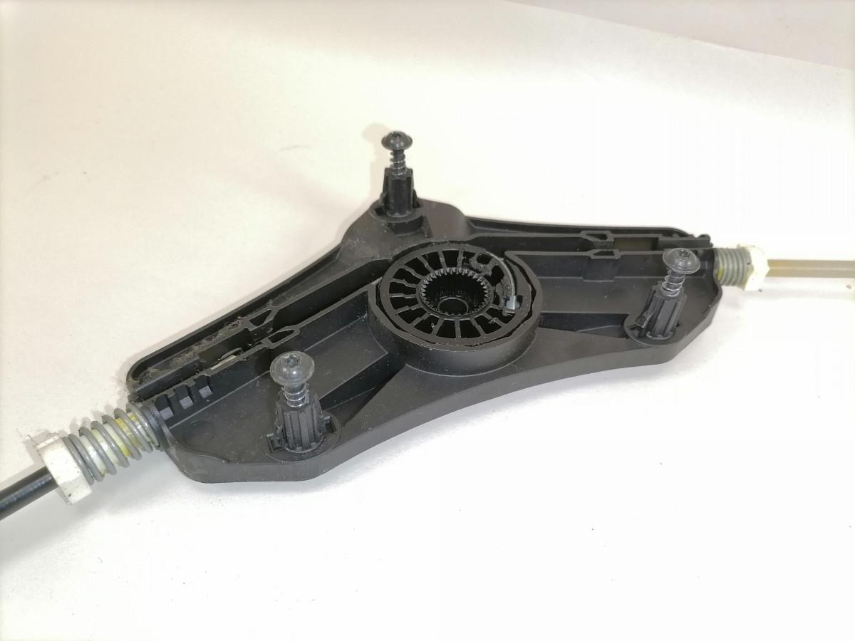 Scania Side window lifting mechanism 2053163 - Raam en onderdelen voor Vrachtwagen: afbeelding 3 Scania Side window lifting mechanism 2053163 - Raam en onderdelen voor Vrachtwagen: afbeelding 3