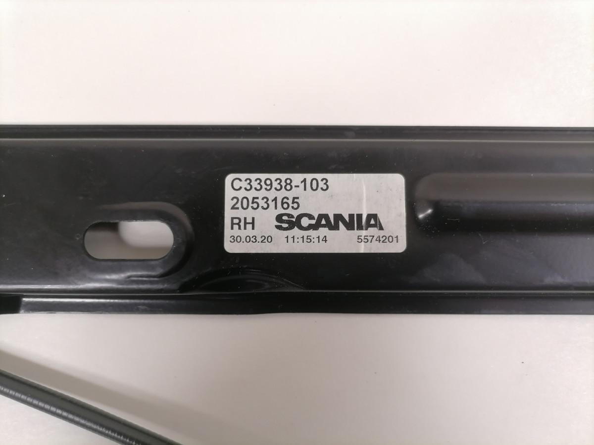 Scania Side window lifting mechanism 2053165 - Raam en onderdelen voor Vrachtwagen: afbeelding 3 Scania Side window lifting mechanism 2053165 - Raam en onderdelen voor Vrachtwagen: afbeelding 3