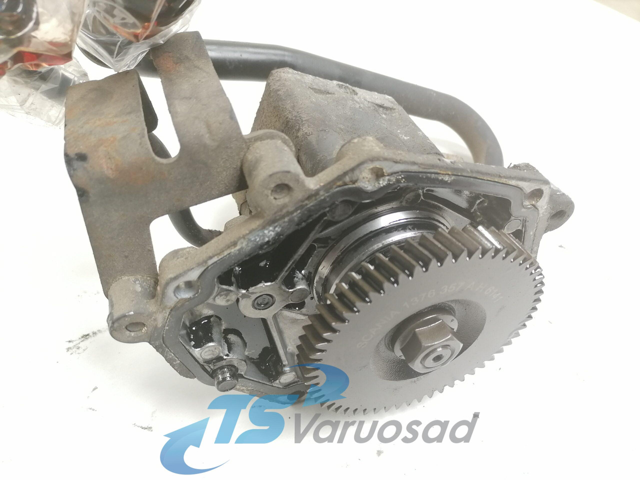 Scania Steering hydraulic pump 2108038 - Stuurpomp voor Vrachtwagen: afbeelding 1 Scania Steering hydraulic pump 2108038 - Stuurpomp voor Vrachtwagen: afbeelding 1