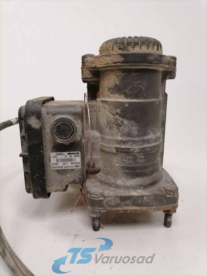 Scania Trailer brake pressure control 1754942 - Remventiel voor Vrachtwagen: afbeelding 1 Scania Trailer brake pressure control 1754942 - Remventiel voor Vrachtwagen: afbeelding 1