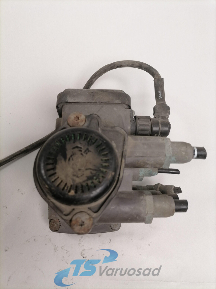 Scania Trailer brake pressure control 1790879 - Remventiel voor Vrachtwagen: afbeelding 3 Scania Trailer brake pressure control 1790879 - Remventiel voor Vrachtwagen: afbeelding 3