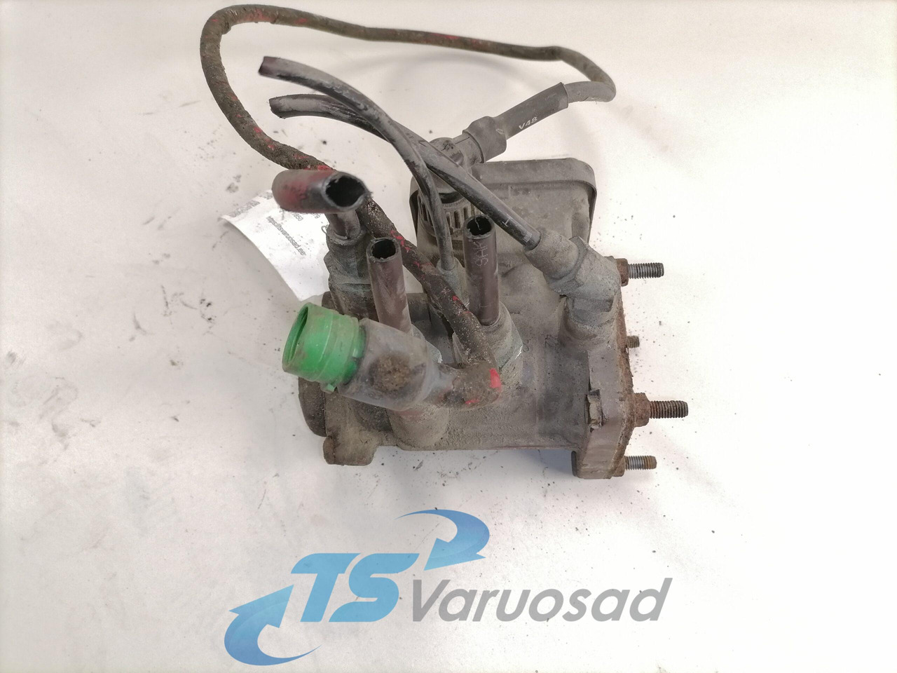 Scania Trailer brake pressure control 1790879 - Remventiel voor Vrachtwagen: afbeelding 4 Scania Trailer brake pressure control 1790879 - Remventiel voor Vrachtwagen: afbeelding 4