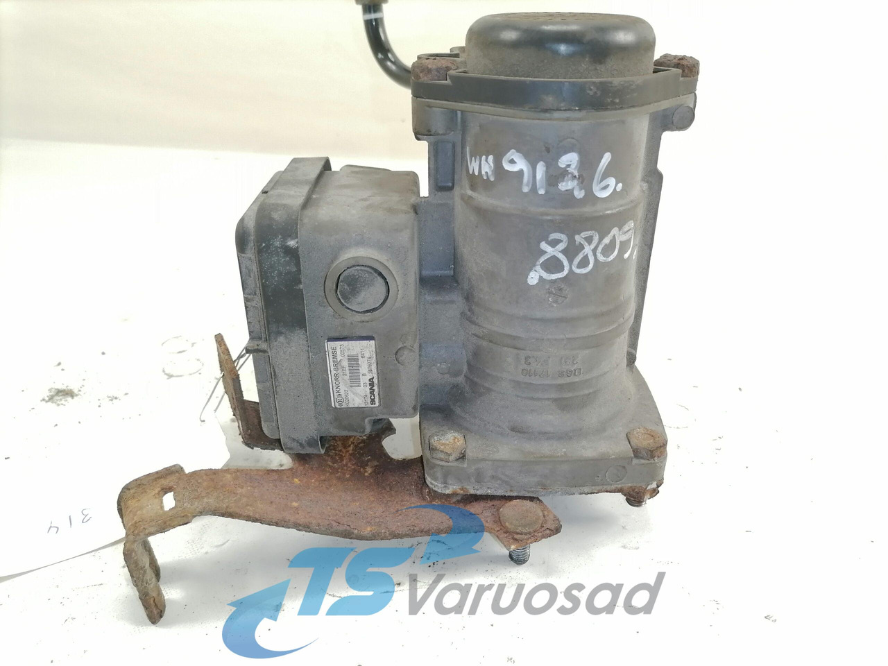 Scania Trailer brake pressure control 1879274 - Remventiel voor Vrachtwagen: afbeelding 3 Scania Trailer brake pressure control 1879274 - Remventiel voor Vrachtwagen: afbeelding 3