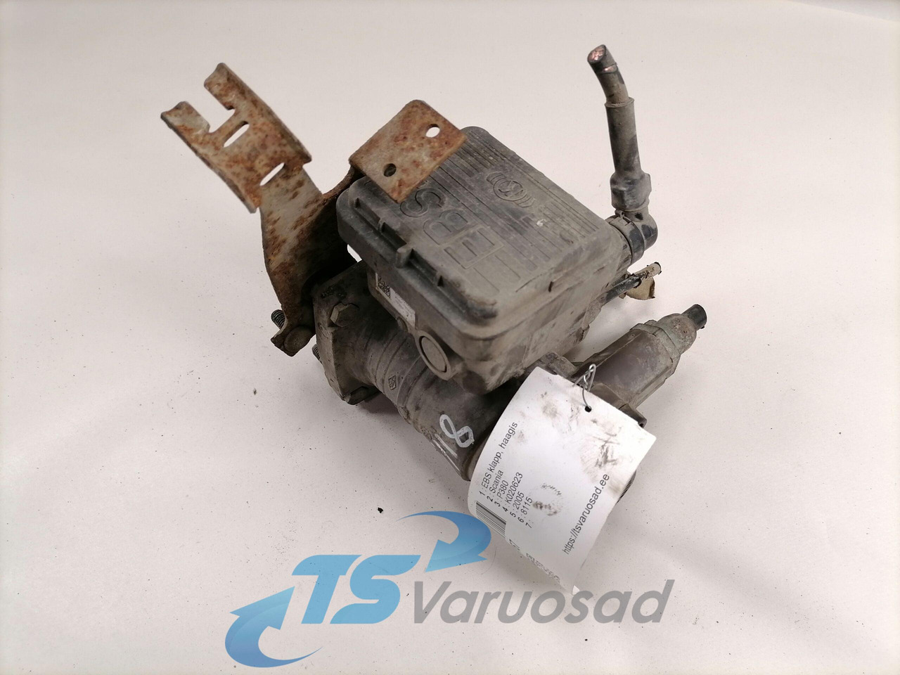 Scania Trailer brake pressure control K020623 - Remventiel voor Vrachtwagen: afbeelding 2 Scania Trailer brake pressure control K020623 - Remventiel voor Vrachtwagen: afbeelding 2