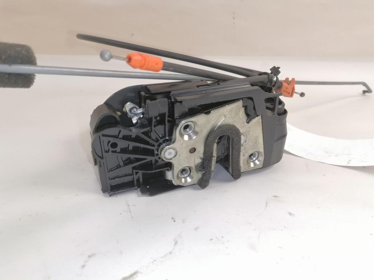 Scania Ukselukk, vasak 2640842 - Deur en onderdelen voor Vrachtwagen: afbeelding 3 Scania Ukselukk, vasak 2640842 - Deur en onderdelen voor Vrachtwagen: afbeelding 3