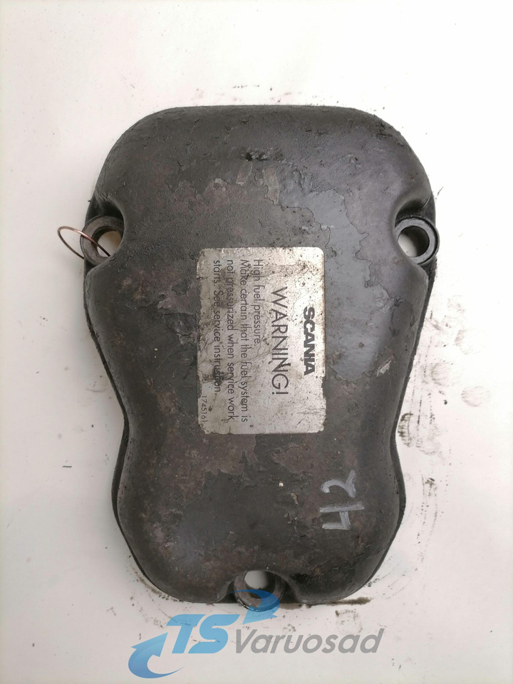 Scania Valve cover 1779109 - Cilinderkop voor Vrachtwagen: afbeelding 2 Scania Valve cover 1779109 - Cilinderkop voor Vrachtwagen: afbeelding 2
