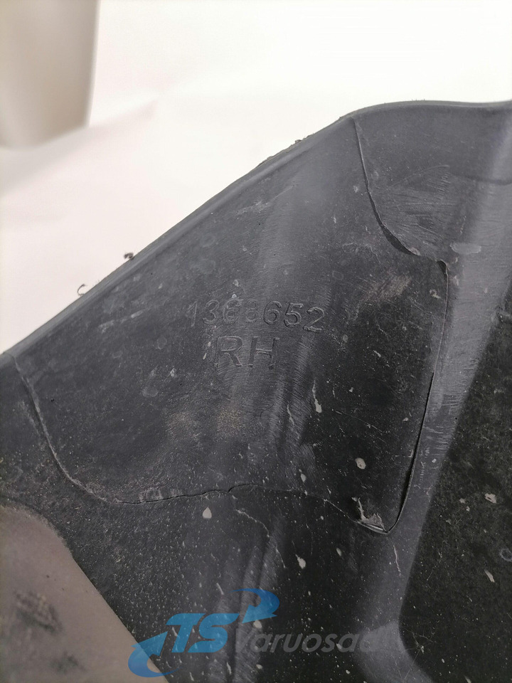 Scania cover 1368652 - Aerokit/ Spoiler voor Vrachtwagen: afbeelding 2 Scania cover 1368652 - Aerokit/ Spoiler voor Vrachtwagen: afbeelding 2