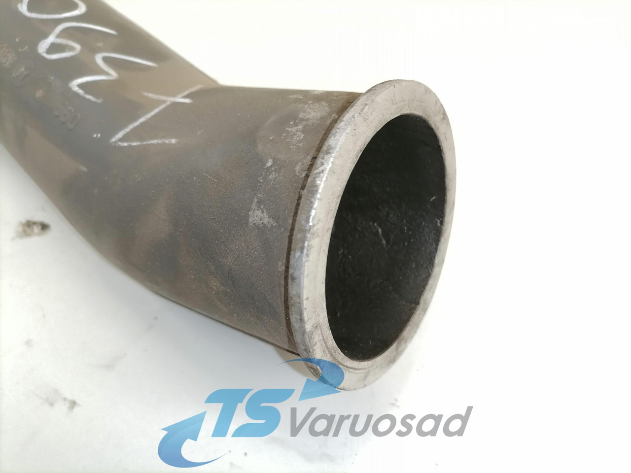Scania intercooler pipe 1794069 - Intercooler voor Vrachtwagen: afbeelding 2 Scania intercooler pipe 1794069 - Intercooler voor Vrachtwagen: afbeelding 2