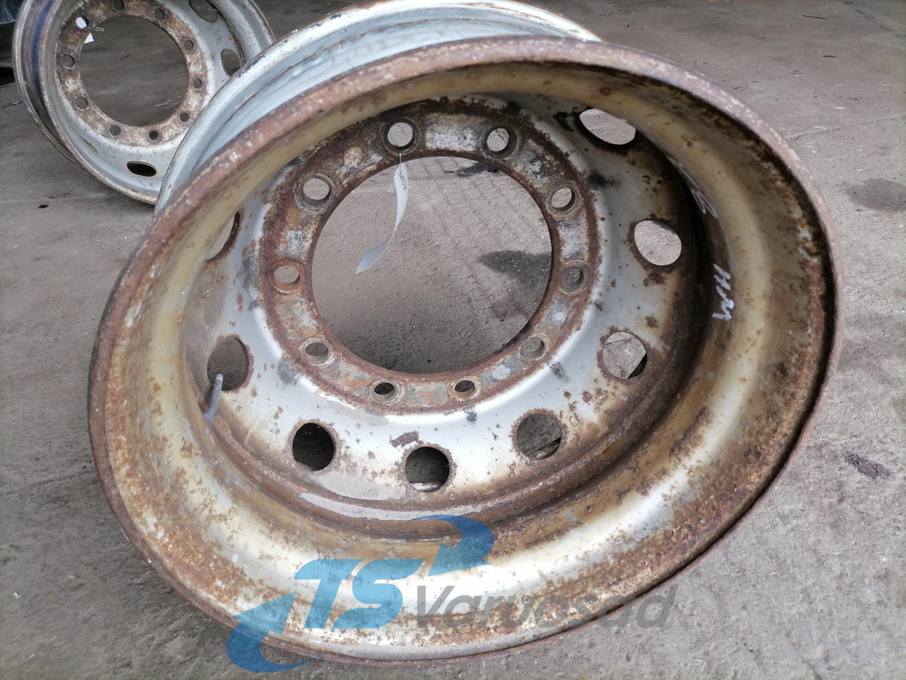Universaalne Velg 22.5x8.25 225x825 - Banden en velgen voor Vrachtwagen: afbeelding 4 Universaalne Velg 22.5x8.25 225x825 - Banden en velgen voor Vrachtwagen: afbeelding 4