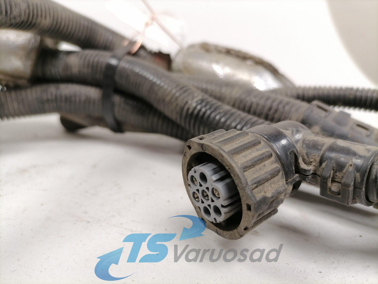 Brandstoftoevoer voor Vrachtwagen Volvo Ad Blue cable 20920077: afbeelding 6