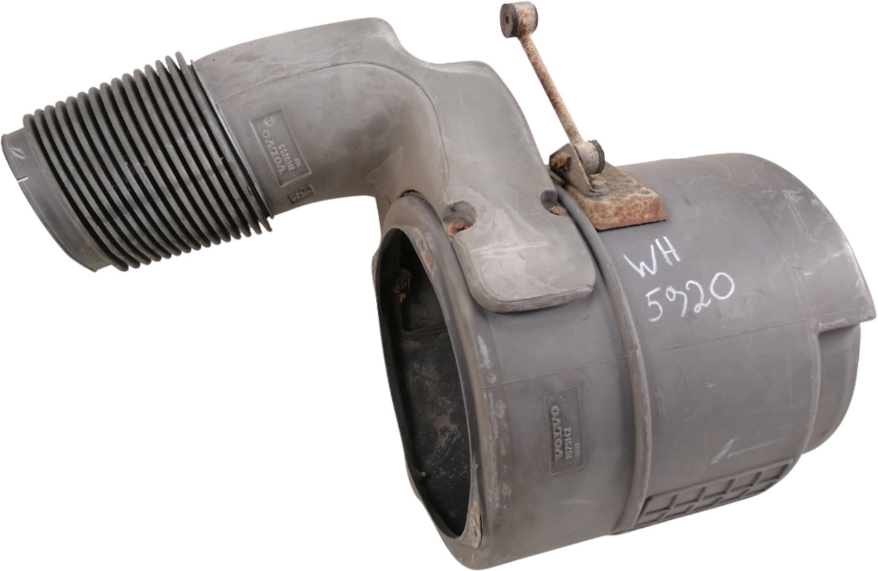 Volvo Air filter housing 1675142 - Luchtinlaatsysteem voor Vrachtwagen: afbeelding 1 Volvo Air filter housing 1675142 - Luchtinlaatsysteem voor Vrachtwagen: afbeelding 1
