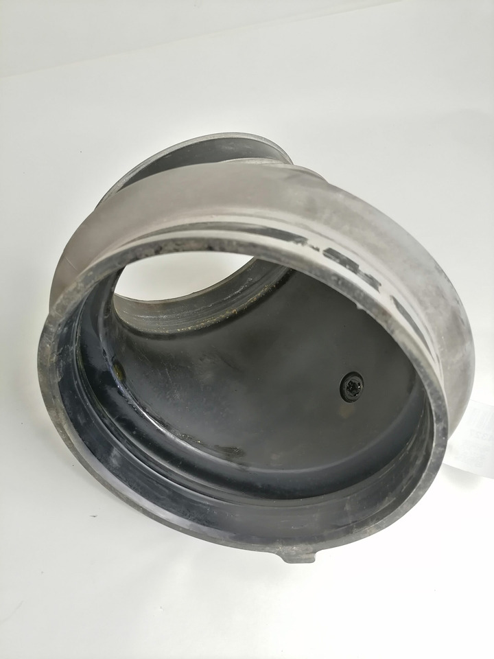 Volvo Air intake 21115482 - Luchtinlaatsysteem voor Vrachtwagen: afbeelding 4 Volvo Air intake 21115482 - Luchtinlaatsysteem voor Vrachtwagen: afbeelding 4