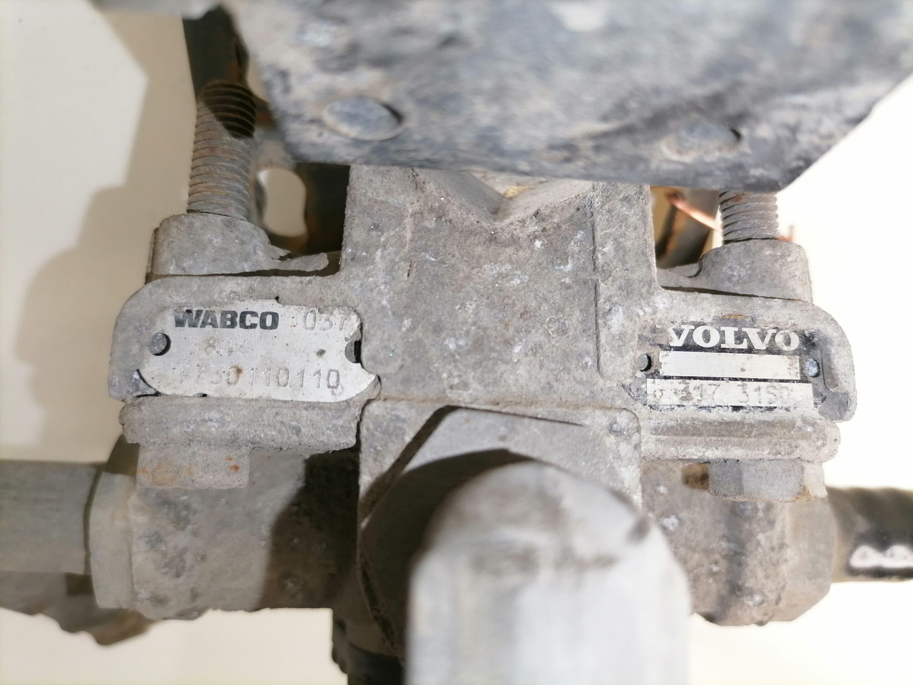 Volvo Air pressure control valve 3173150 - Remventiel voor Vrachtwagen: afbeelding 3 Volvo Air pressure control valve 3173150 - Remventiel voor Vrachtwagen: afbeelding 3