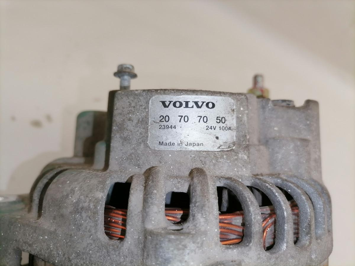 Volvo Alternator 20707050 - Dynamo voor Vrachtwagen: afbeelding 5 Volvo Alternator 20707050 - Dynamo voor Vrachtwagen: afbeelding 5