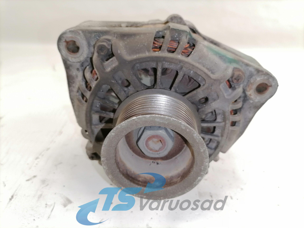 Volvo Alternator 20707050 - Dynamo voor Vrachtwagen: afbeelding 3 Volvo Alternator 20707050 - Dynamo voor Vrachtwagen: afbeelding 3