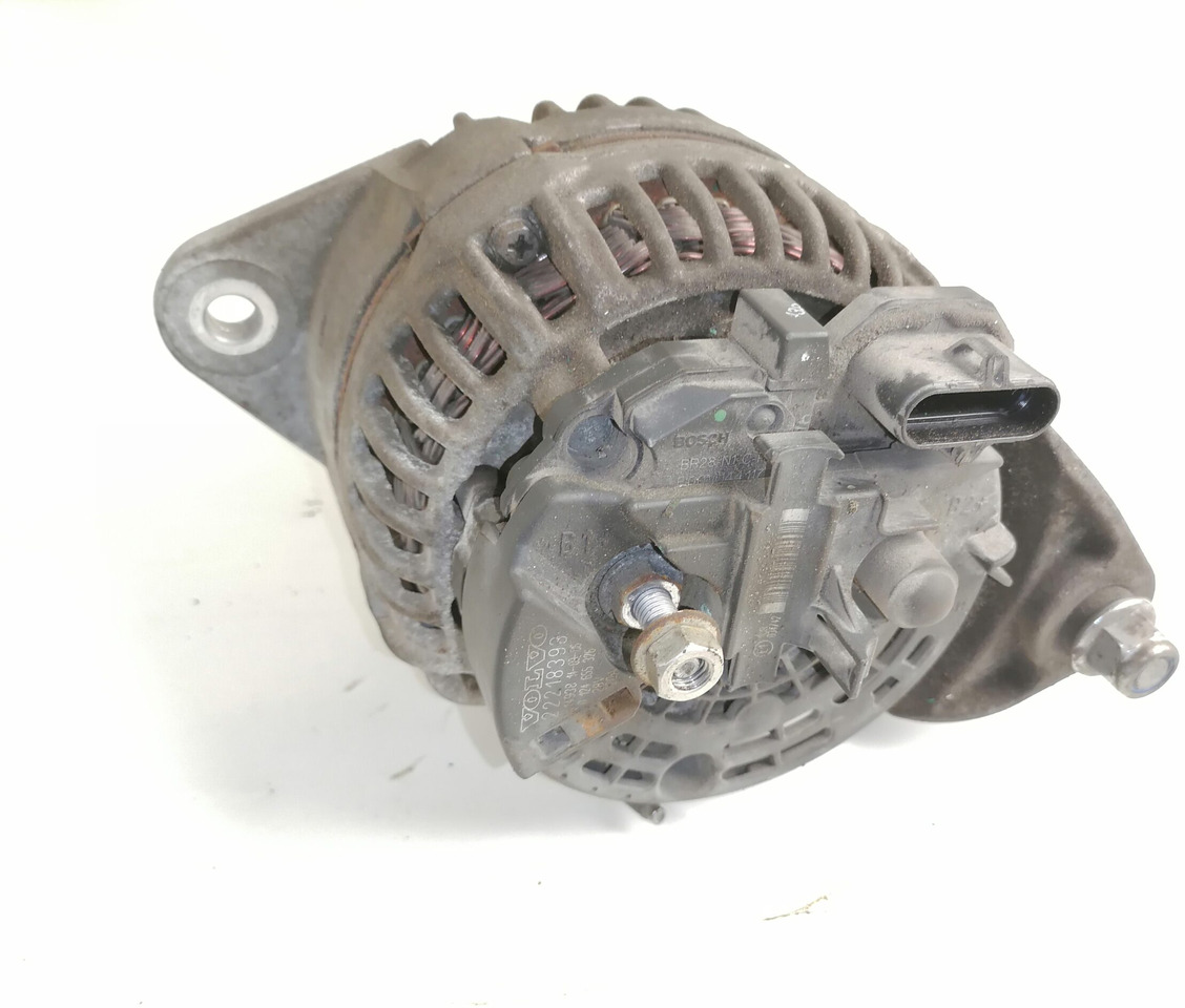Volvo Alternator 22218393 - Dynamo voor Vrachtwagen: afbeelding 4 Volvo Alternator 22218393 - Dynamo voor Vrachtwagen: afbeelding 4