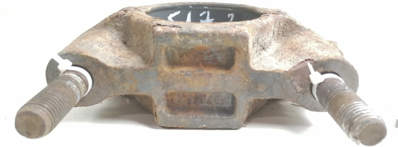 Volvo Anti roll bar bracket 1079482 - Stabilisatorstang voor Vrachtwagen: afbeelding 3 Volvo Anti roll bar bracket 1079482 - Stabilisatorstang voor Vrachtwagen: afbeelding 3