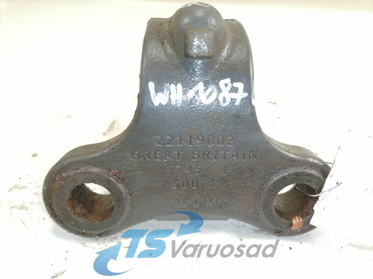 Volvo Anti-roll bar bracket 22119002 - Stabilisatorstang voor Vrachtwagen: afbeelding 2 Volvo Anti-roll bar bracket 22119002 - Stabilisatorstang voor Vrachtwagen: afbeelding 2