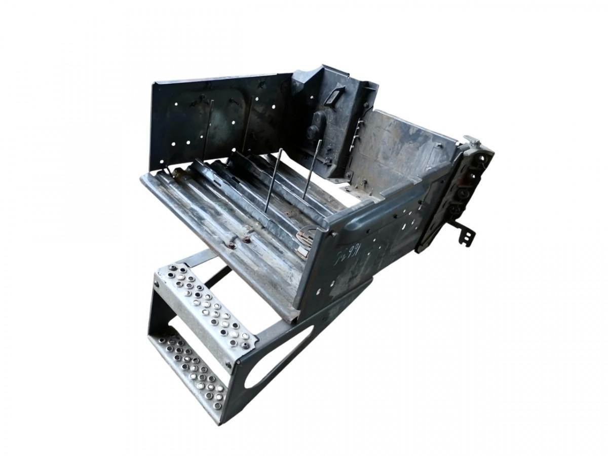 Volvo Battery box 22095787 - Batterij voor Vrachtwagen: afbeelding 1 Volvo Battery box 22095787 - Batterij voor Vrachtwagen: afbeelding 1