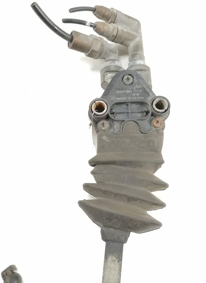 Volvo Cab suspension control valve 20531965 - Cabinevering voor Vrachtwagen: afbeelding 3 Volvo Cab suspension control valve 20531965 - Cabinevering voor Vrachtwagen: afbeelding 3