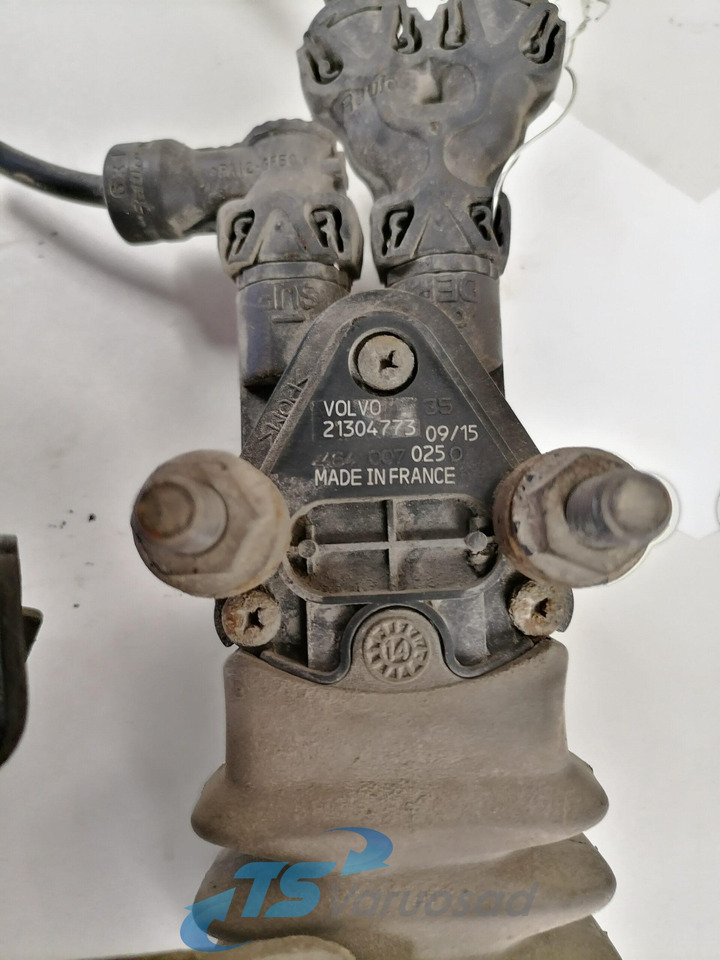 Volvo Cab suspension control valve 21304773 - Cabinevering voor Vrachtwagen: afbeelding 3 Volvo Cab suspension control valve 21304773 - Cabinevering voor Vrachtwagen: afbeelding 3