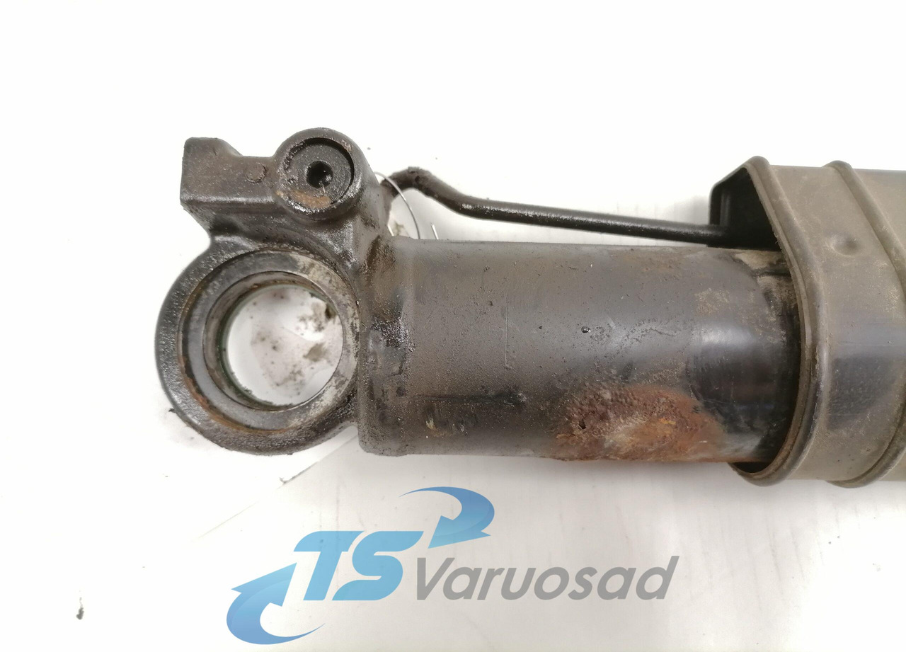 Volvo Cab tilting cylinder 20922305 - Cabinevering voor Vrachtwagen: afbeelding 3 Volvo Cab tilting cylinder 20922305 - Cabinevering voor Vrachtwagen: afbeelding 3