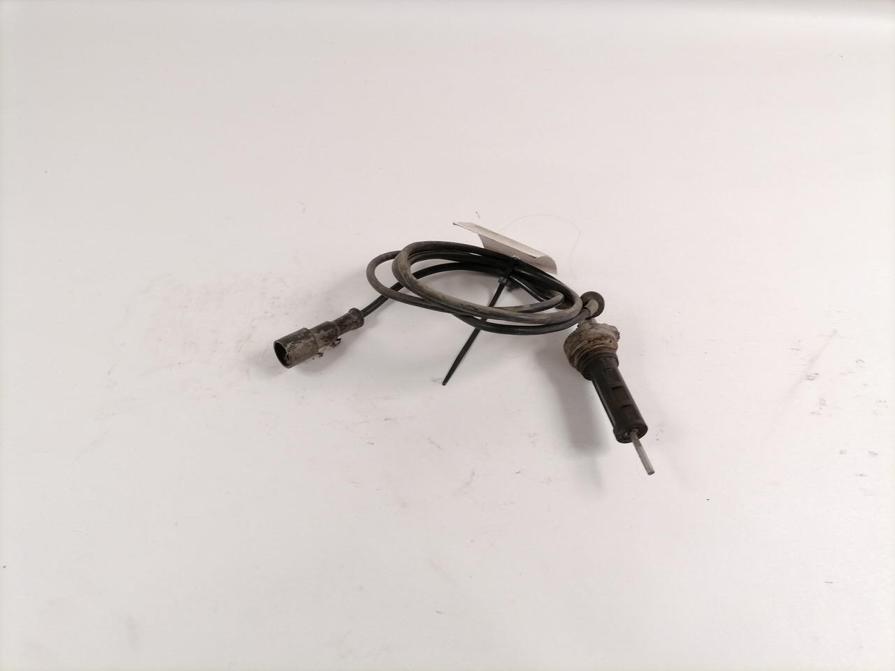 Volvo Cable, brake pad 20928533 - Remdelen voor Vrachtwagen: afbeelding 1 Volvo Cable, brake pad 20928533 - Remdelen voor Vrachtwagen: afbeelding 1