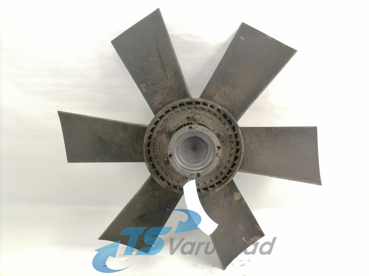 Volvo Cooling fan 8149395 - Ventilator voor Vrachtwagen: afbeelding 2 Volvo Cooling fan 8149395 - Ventilator voor Vrachtwagen: afbeelding 2