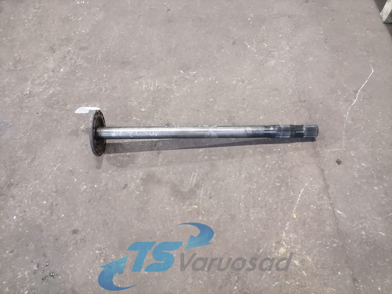 Volvo Drive shaft 20836831 - Aandrijfas voor Vrachtwagen: afbeelding 1 Volvo Drive shaft 20836831 - Aandrijfas voor Vrachtwagen: afbeelding 1