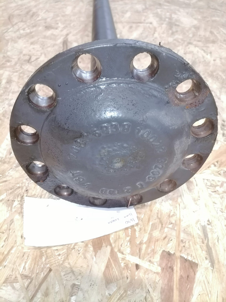 Volvo Drive shaft 20836838 - Aandrijfas voor Vrachtwagen: afbeelding 4 Volvo Drive shaft 20836838 - Aandrijfas voor Vrachtwagen: afbeelding 4