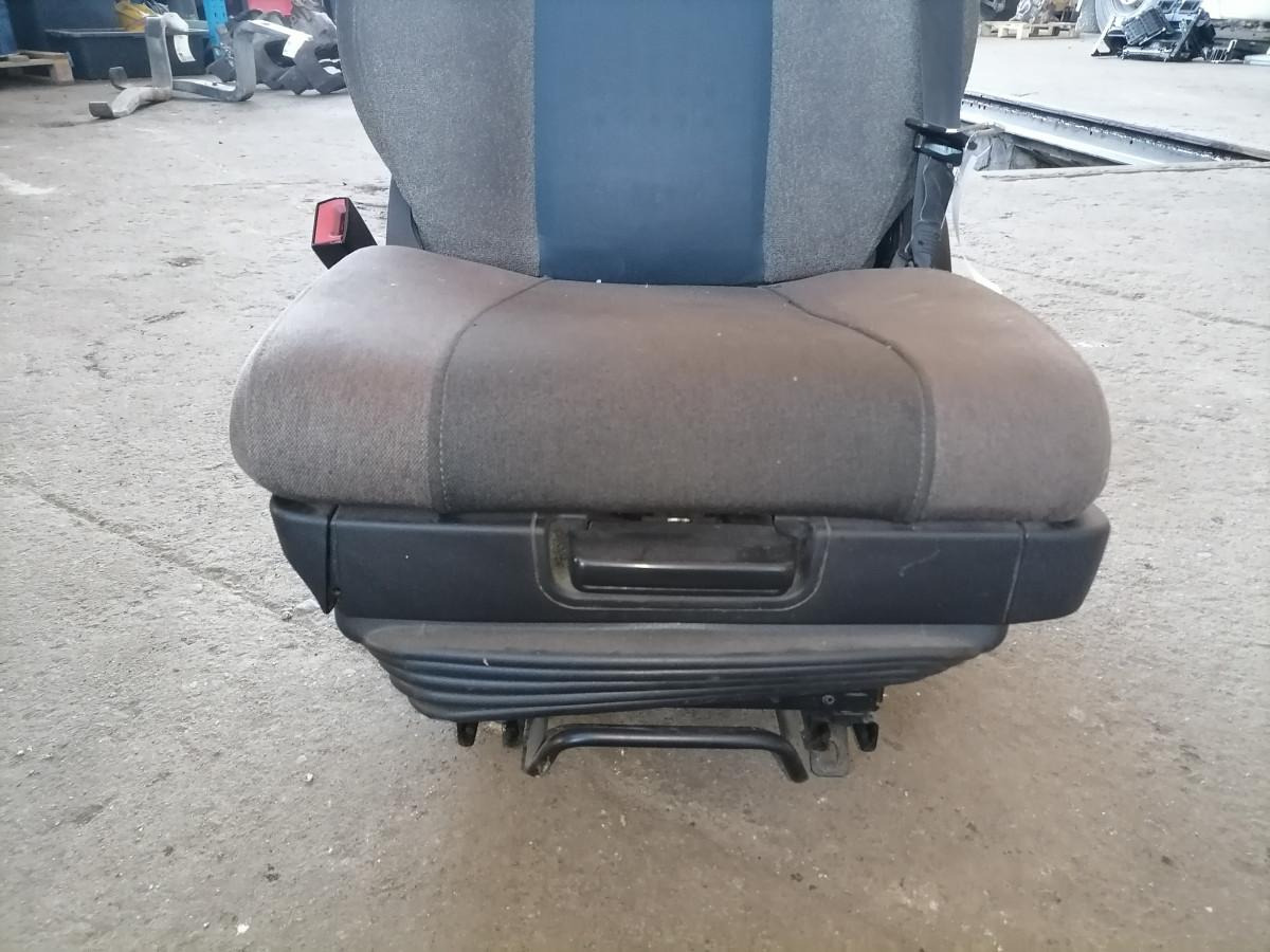 Volvo Driver seat 82514843 - Zitplaats voor Vrachtwagen: afbeelding 4 Volvo Driver seat 82514843 - Zitplaats voor Vrachtwagen: afbeelding 4