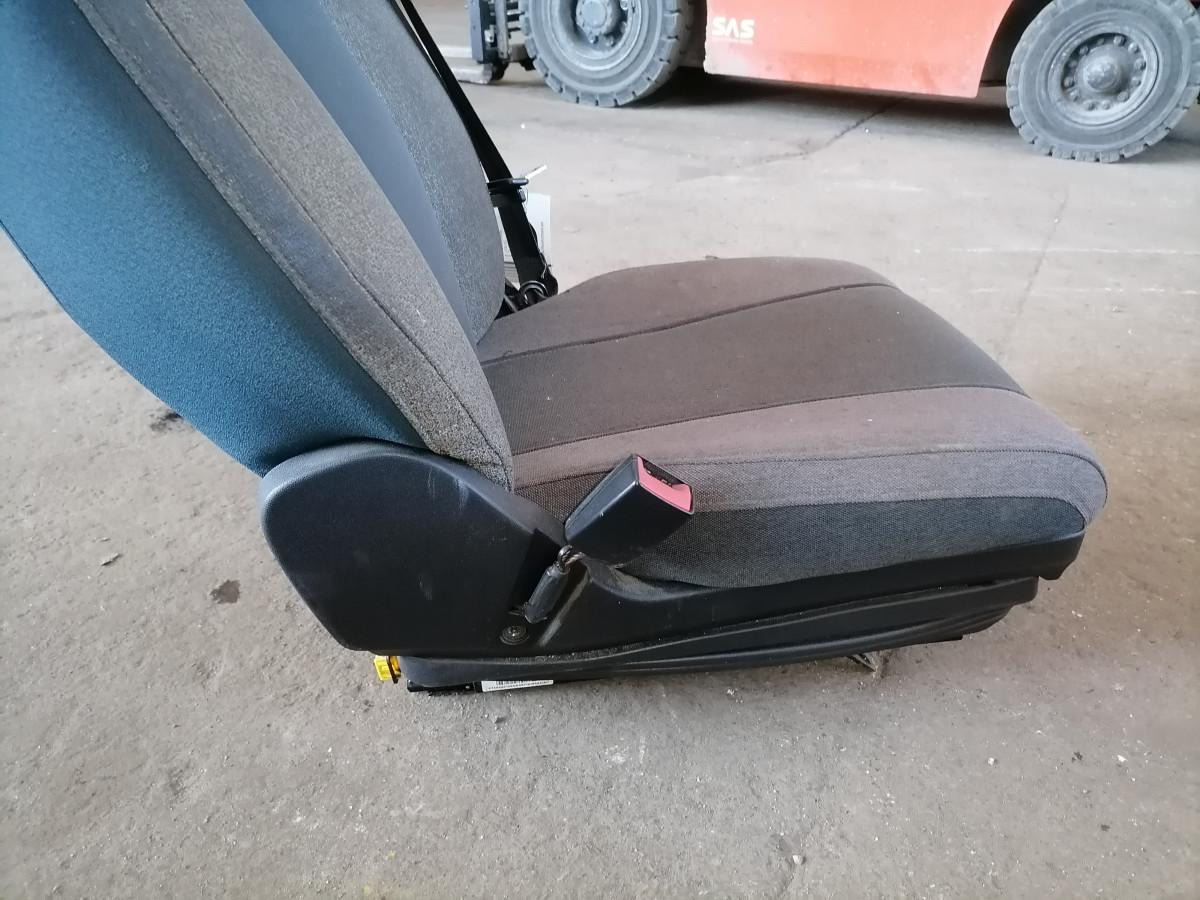 Volvo Driver seat 82514843 - Zitplaats voor Vrachtwagen: afbeelding 5 Volvo Driver seat 82514843 - Zitplaats voor Vrachtwagen: afbeelding 5