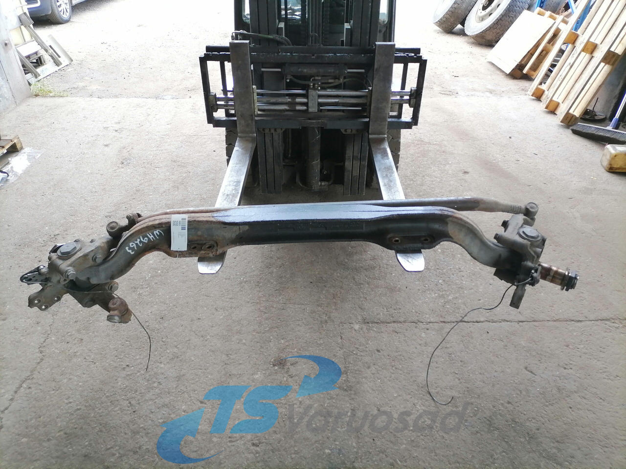 Volvo First axel housing 1026668 - Vooras voor Vrachtwagen: afbeelding 1 Volvo First axel housing 1026668 - Vooras voor Vrachtwagen: afbeelding 1