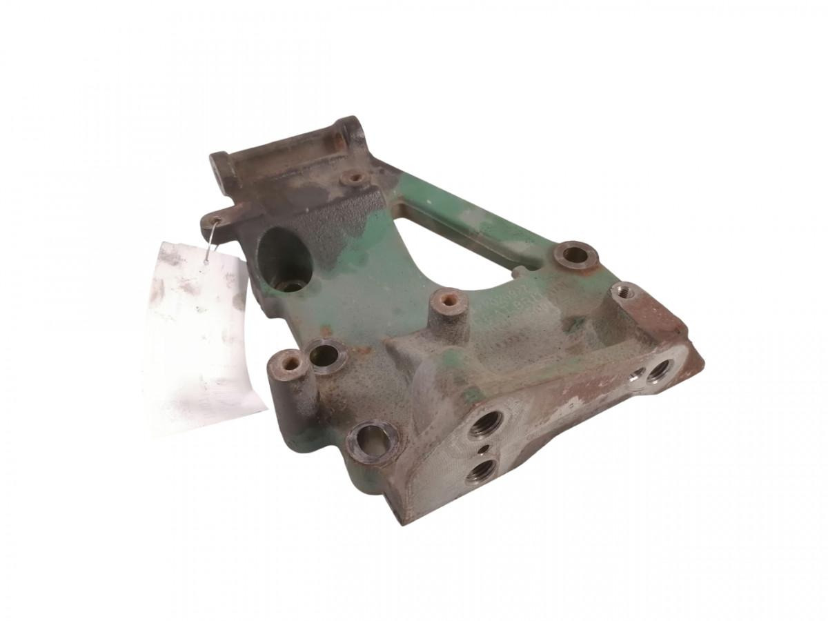 Volvo Generaatori kandur 22026927 - Dynamo voor Vrachtwagen: afbeelding 1 Volvo Generaatori kandur 22026927 - Dynamo voor Vrachtwagen: afbeelding 1