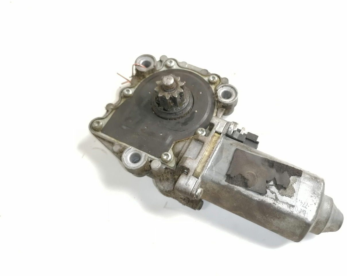 Volvo Glass lift 0536005501 - Raam en onderdelen voor Vrachtwagen: afbeelding 1 Volvo Glass lift 0536005501 - Raam en onderdelen voor Vrachtwagen: afbeelding 1