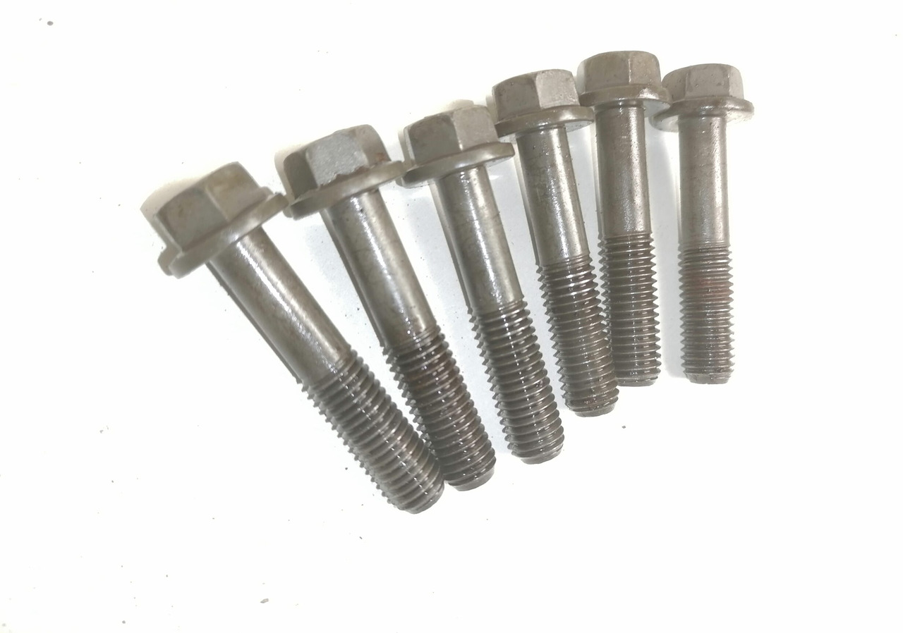 Volvo Injector holder 21168711 - Brandstofpomp voor Vrachtwagen: afbeelding 3 Volvo Injector holder 21168711 - Brandstofpomp voor Vrachtwagen: afbeelding 3