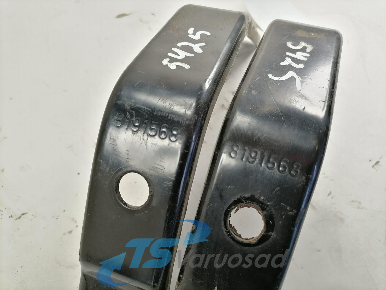 Volvo Kabiini tuulesuunaja kandur 8191568 - Aerokit/ Spoiler voor Vrachtwagen: afbeelding 2 Volvo Kabiini tuulesuunaja kandur 8191568 - Aerokit/ Spoiler voor Vrachtwagen: afbeelding 2